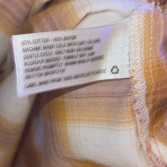 Universal Thread goods co. Orange Cream Plaid button down top  EUC Size XXL - Picture 7 of 8